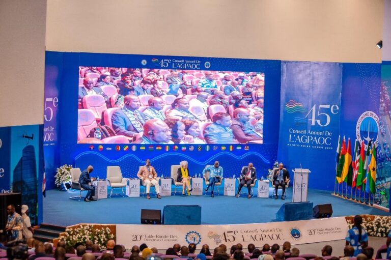 The 20th Round Table of Managing Directors of Port Authorities at the 45th Annual Council was organised into sessions and presided by Mr. Martin Boguikouma, MD of OPRAG (Gabon Ports and Harbors Authority).